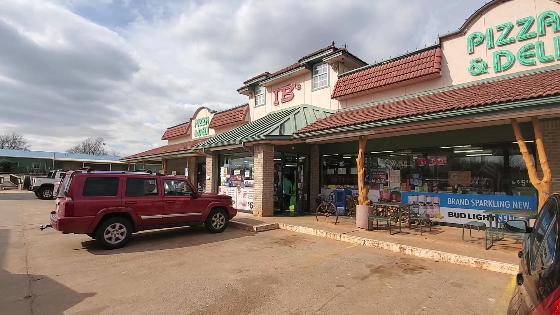 Ib's Pizza & Deli